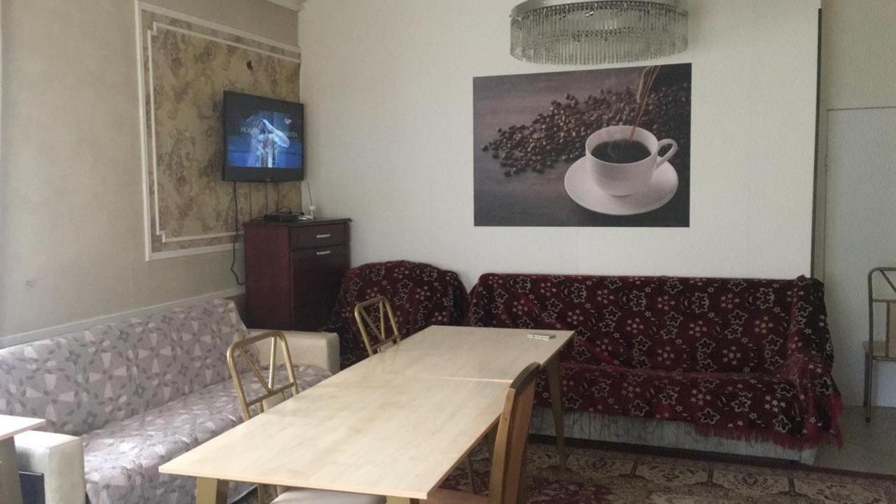 Hostel A99 Astana Extérieur photo